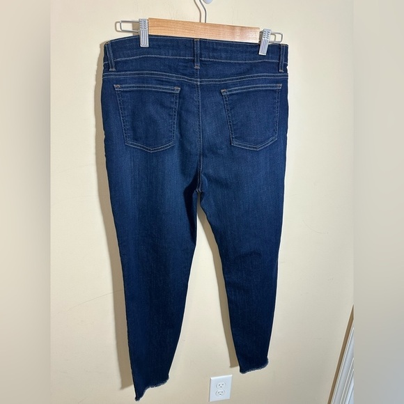 EILEEN FISHER Organic Cotton Slim ankle Jean size 12P NWT - Picture 2 of 5